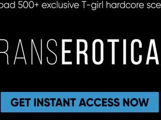 Transerotica تي فتاة نيكي يشم تايلور قدم يحصل على worshipped