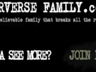 Perverso famiglia trasformato su milfs leccata loro fighe