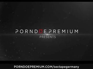 Sextape nemecko - bruneta vytetovať nemecké divinity vychádzky a saje člen v extraordinary dospelé video páska