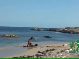 Alexis জাহান্নাম উপর ঐ rocks caribbean flaver