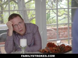 Familystrokes - クソ 私の センセーショナル ステップ・ママ のために 彼女の お誕生日