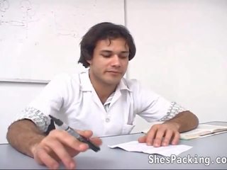 Бял човек bonking smashing какао лейдибой
