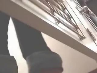 间谍 凸轮 裸体 青少年 在 dressing 室