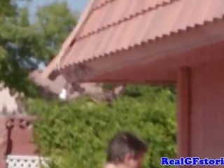 Naturally голям бюст приятелки първи някога анално