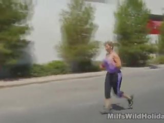 مفلس شقراء يحصل على مارس الجنس بعد ل هرول