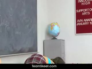 Innocenthigh firmtits kukulla dillion harper klasë e pacensuruar e pisët video